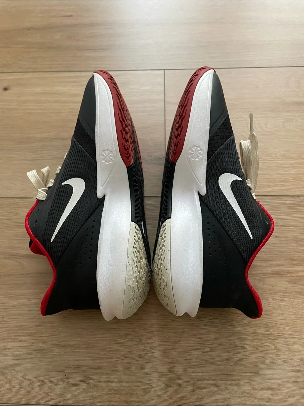 Nike Precision Vll Men 7 Black, Red basketball Low-Top Trainers #0166